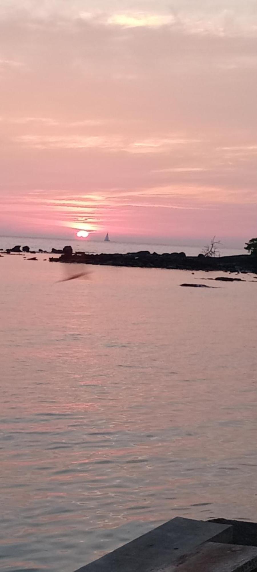 Chor Chaba Otel Ko Kut Dış mekan fotoğraf